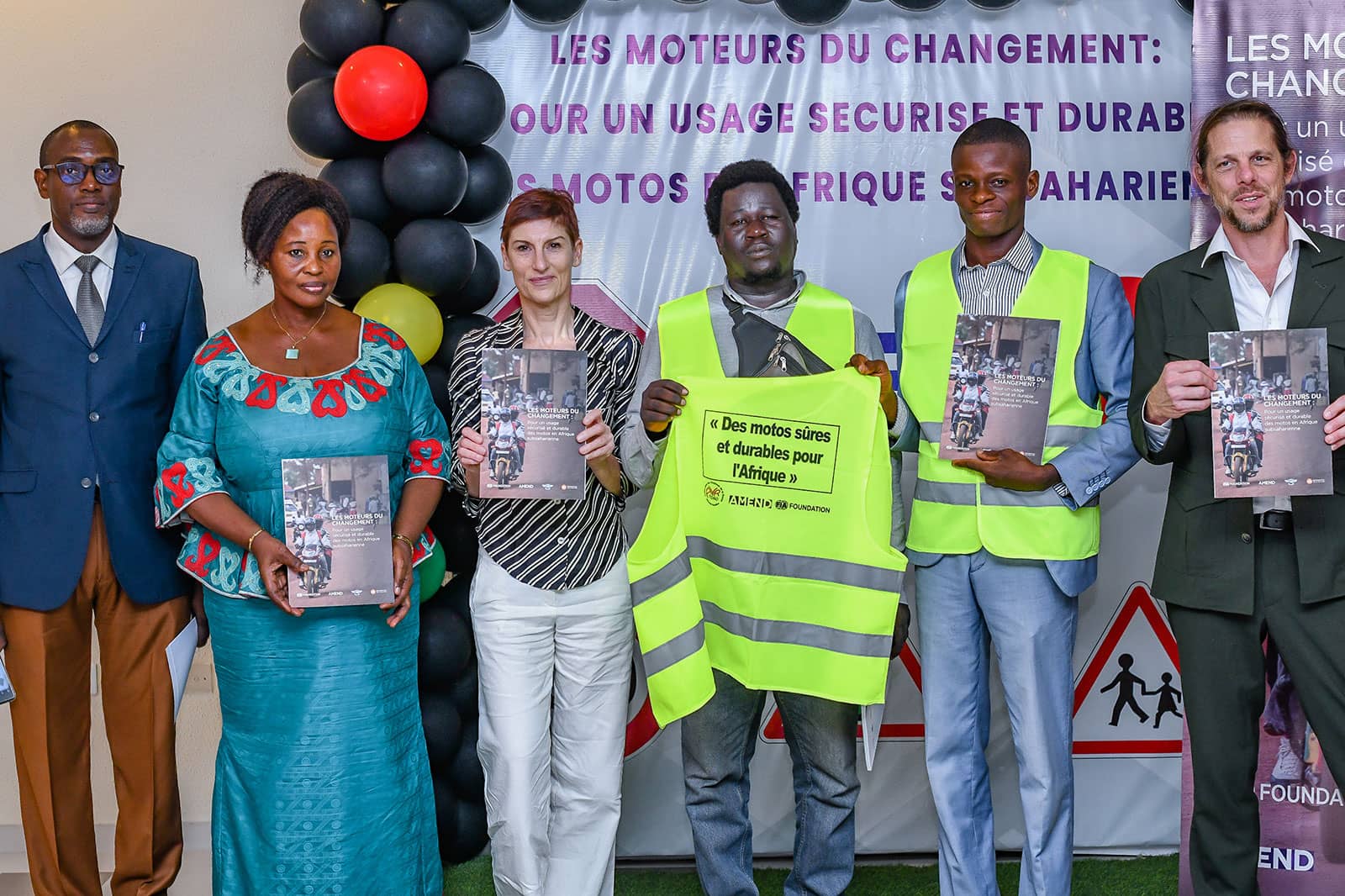 Decisionmakers like Nanamolla Ouro-Bang’na from the Togo Transport Department, joined moto riders, researcher, engineers, and health professionals and more at the launch.