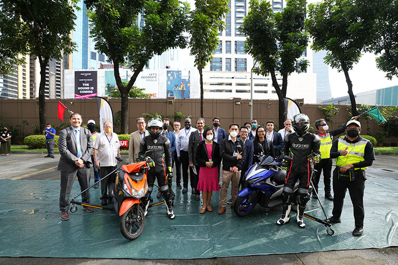 The partnership was launched at the Global Regional Road Safety Observatories (GRRSO) Dialogue on Powered Two-Wheeler Safety in Manila, Philippines.