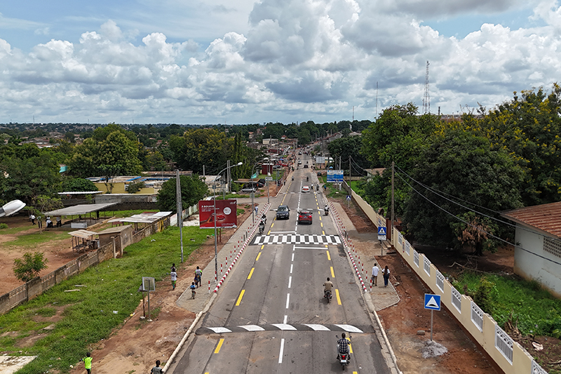 Bouaké, Côte d’Ivoire - EPP Ville Nord before and after the infrastructure upgrades.