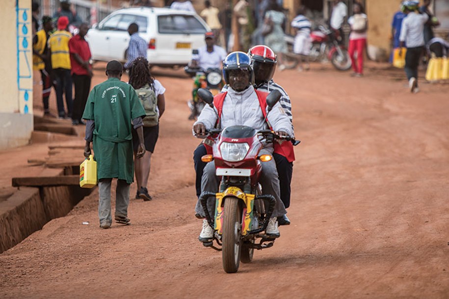 Sub-Saharan motorcycle boom puts lives at risk, warns new FIA Foundation report